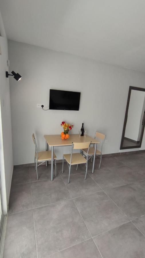 איה נאפה Nissi Avenue Studio מראה חיצוני תמונה